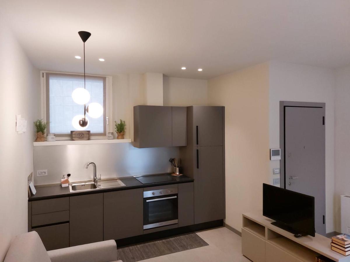 The 6 Apartments 里米尼 外观 照片